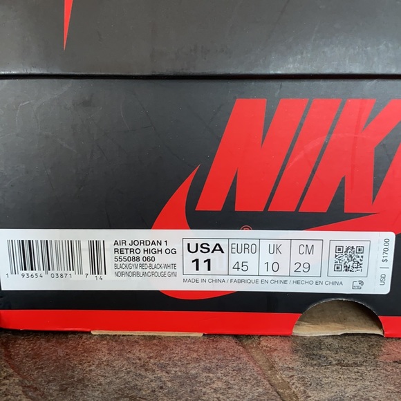 Custom Air Jordan 1 Retro High OG - Picture 12 of 13